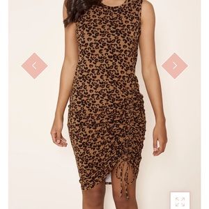 NWT sugar lips print dress small - stretchy